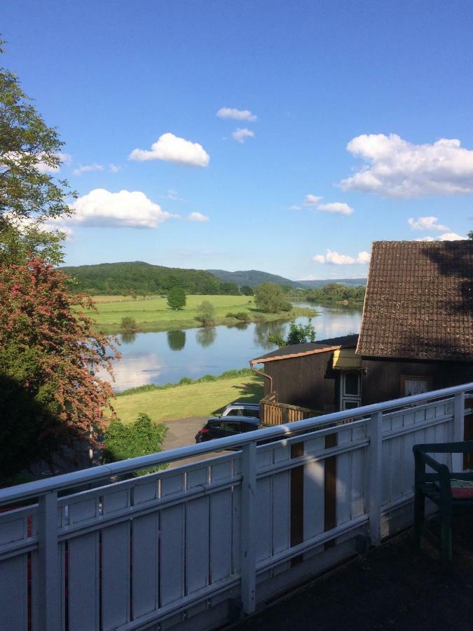 Ferienwohnung Weserblick Polle エクステリア 写真